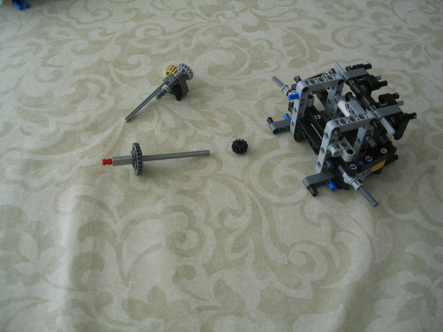 legofiveaxletruck2011_016.jpg