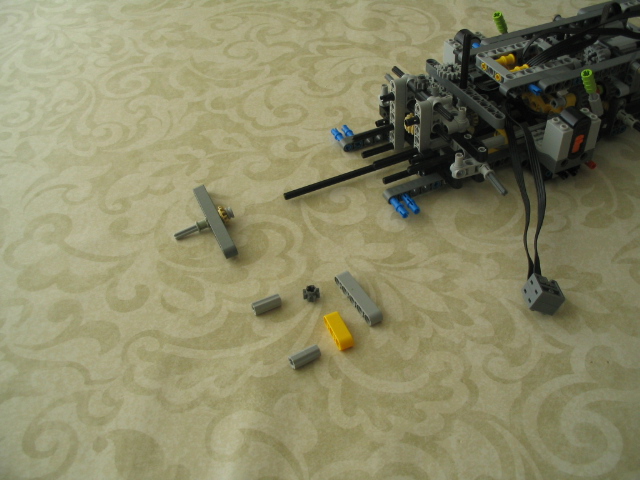 legofiveaxletruck2011_041.jpg