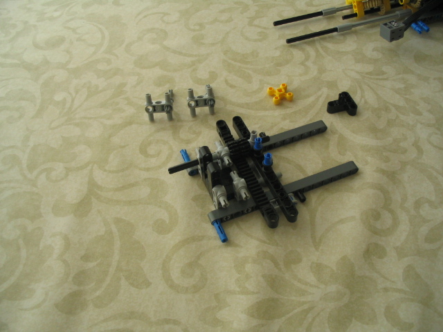 legofiveaxletruck2011_048.jpg