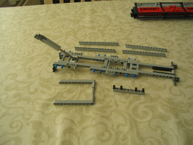 legofiveaxletruck2011_089.jpg