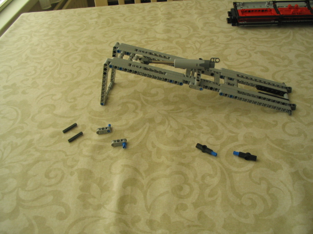 legofiveaxletruck2011_090.jpg