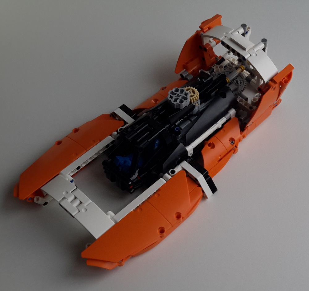 hydroplane2018_1.jpg