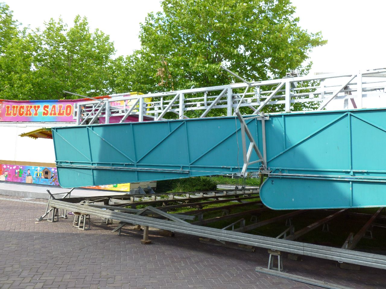 p1010679b.jpg