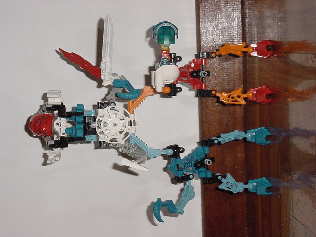 mega-matoran-suit3.jpg