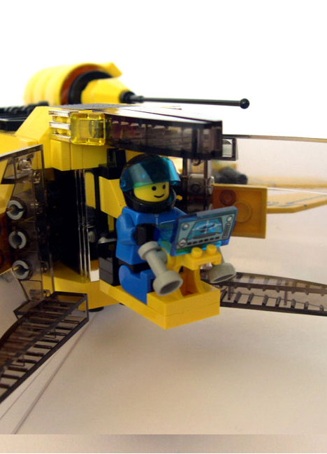 cockpit_open.jpg