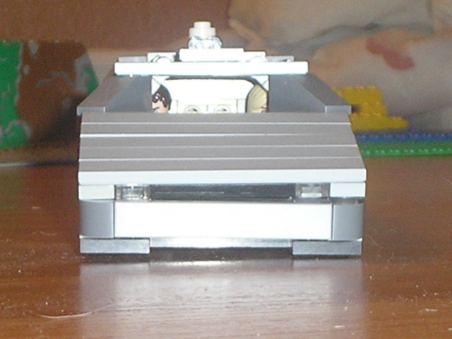 02_front.png