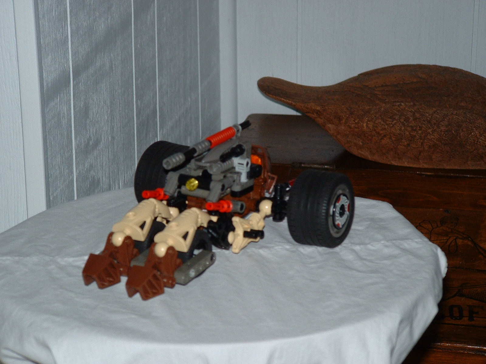 2003_0920_deserttank.jpg