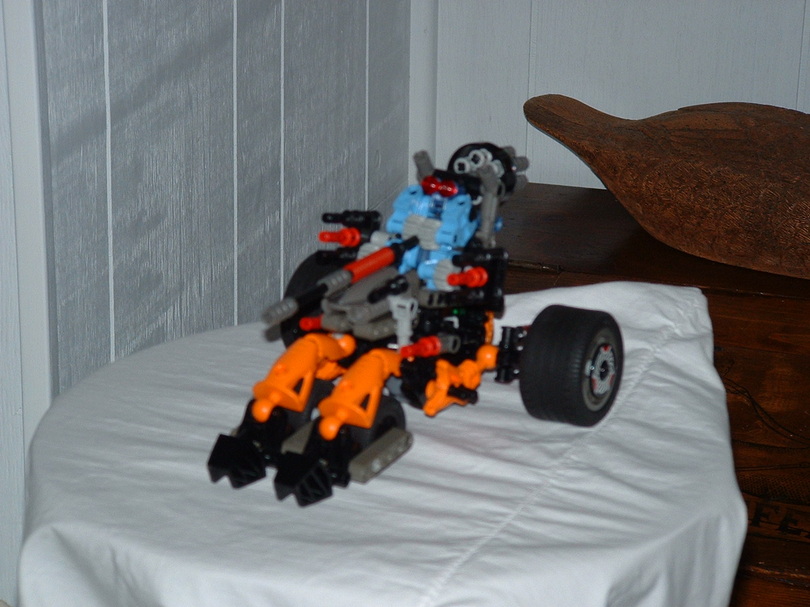 2003_1005_miniintank.jpg