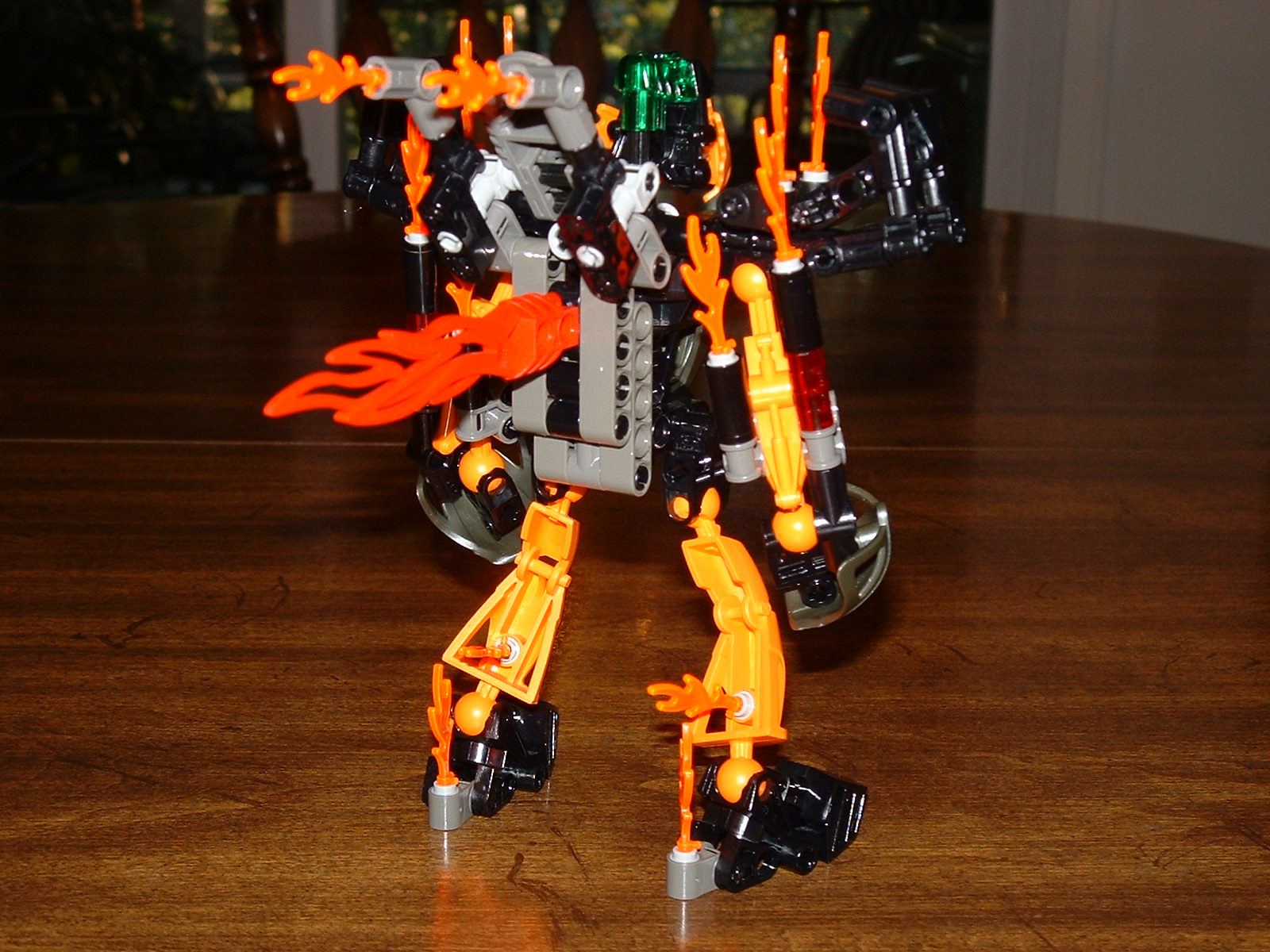 2003_0824_genesisback.jpg