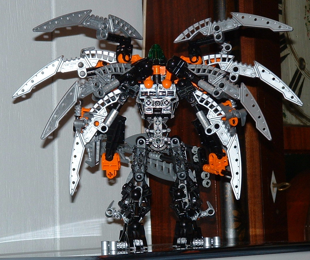 neo-valdor_back.jpg