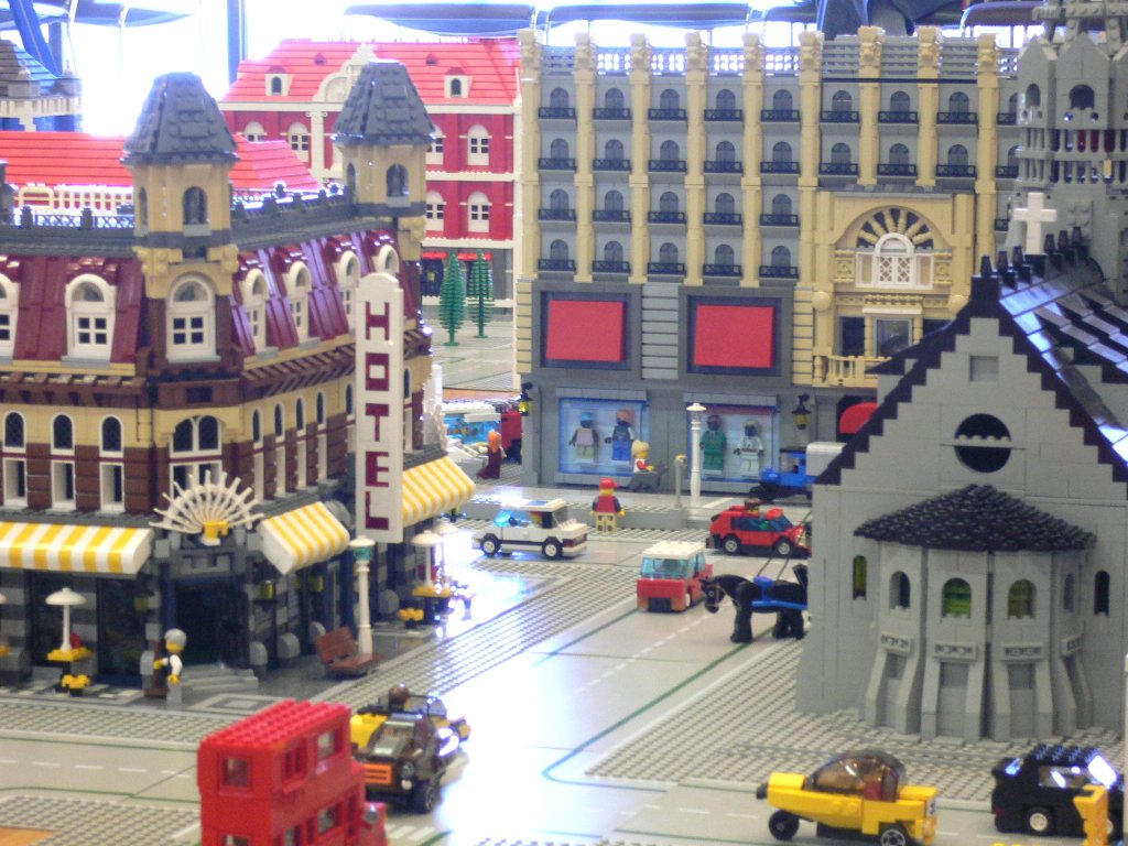 all_town_ayc_01.jpg