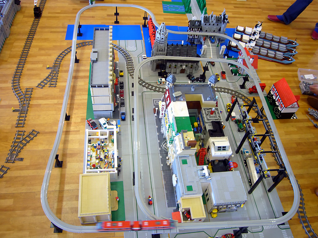 all_town_edge_04.jpg