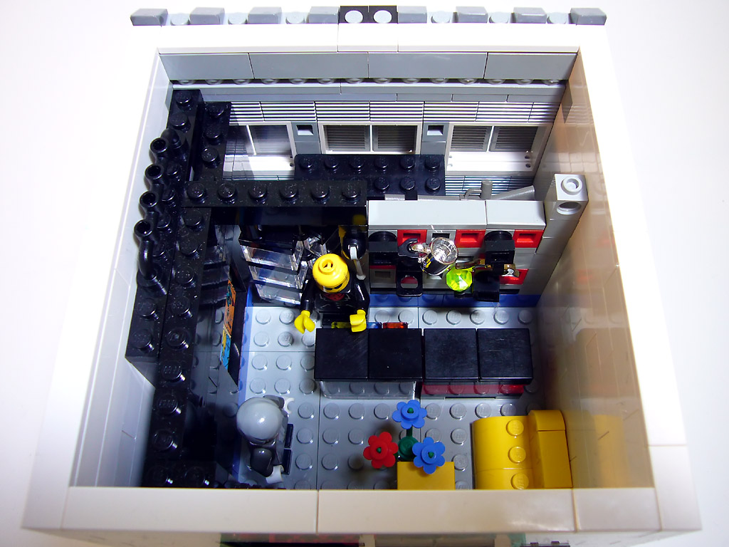aycow_secret-shop_edge_04.jpg