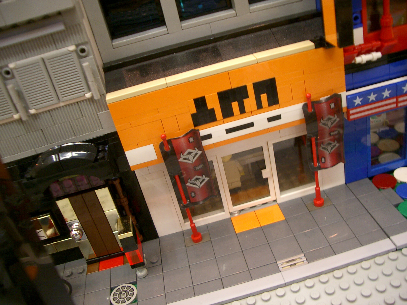 ayucow_shop_yuko_01.jpg