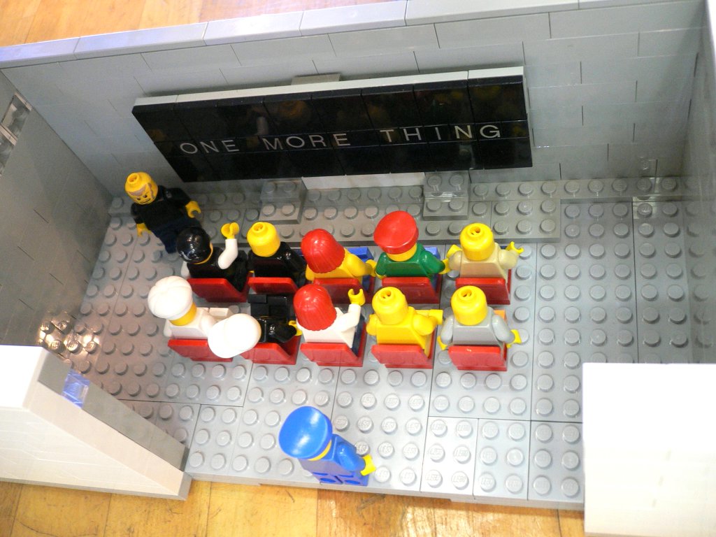 fujisawa_applestore_ayc_03.jpg