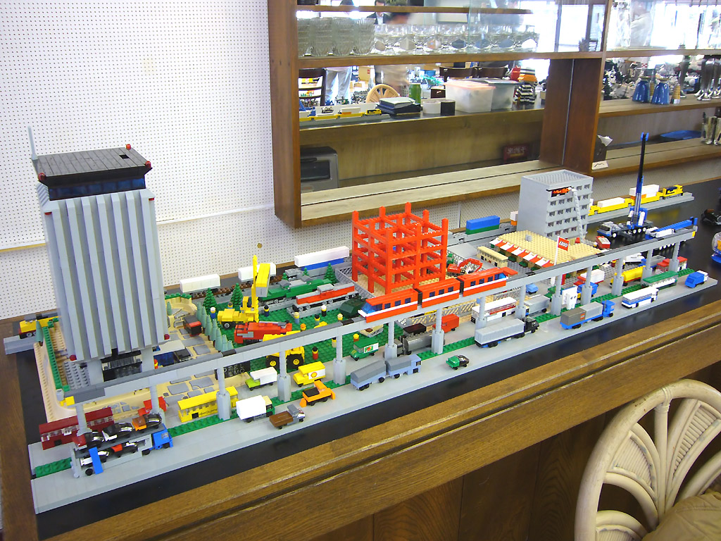 fujita_microtown_edge_01.jpg