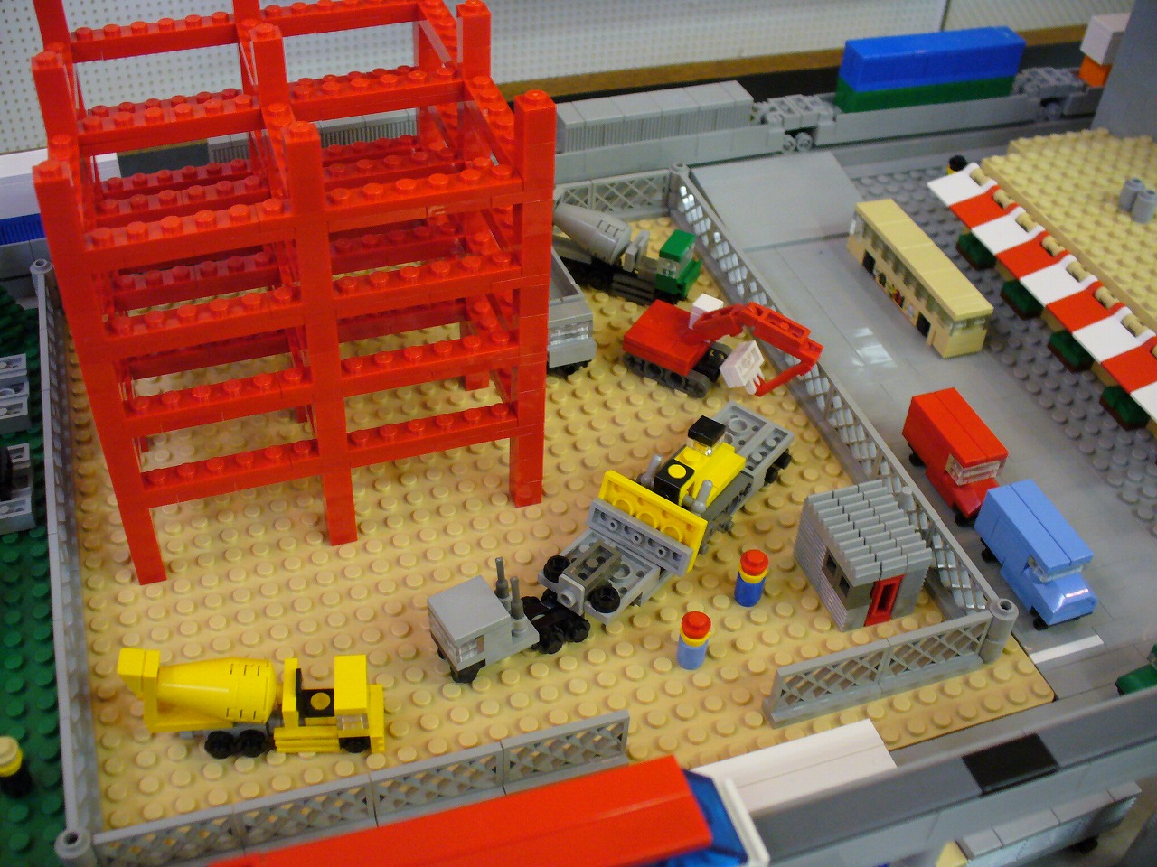 fujita_microtown_osa_02.jpg