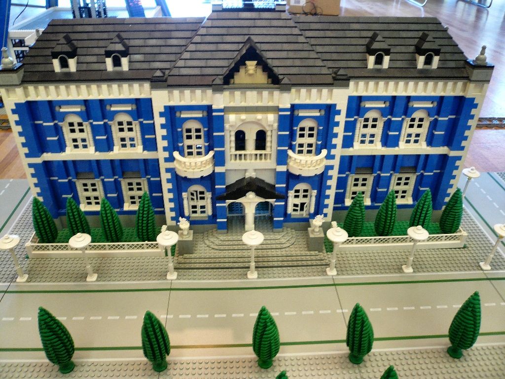 kaki_bldg_mty_01.jpg