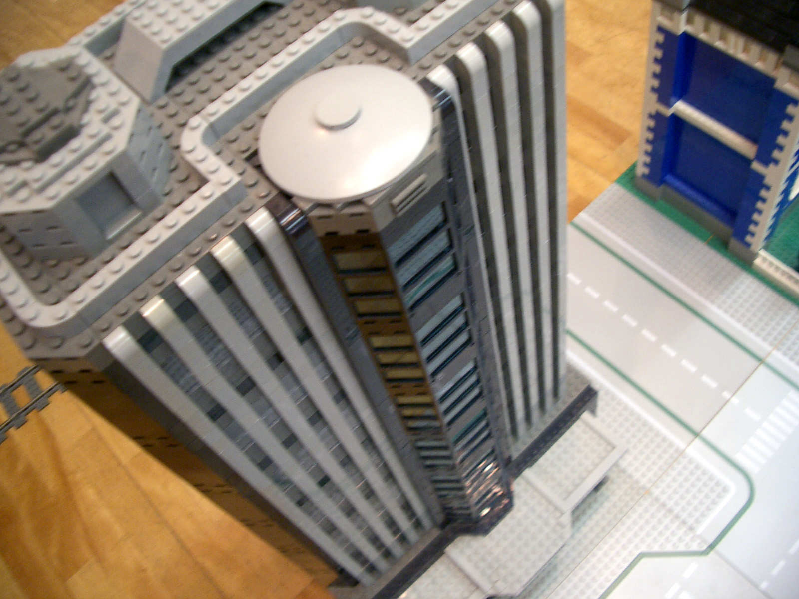 kaki_bldg_yuko_01.jpg