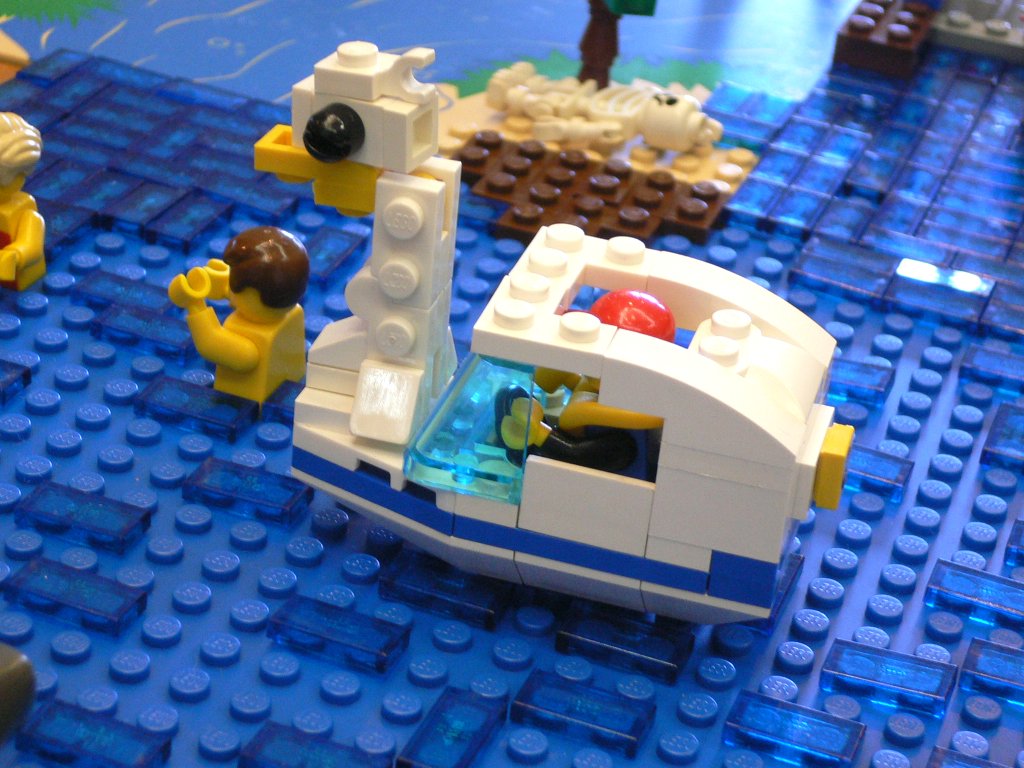 mutchy_swanboat_ayc_01.jpg