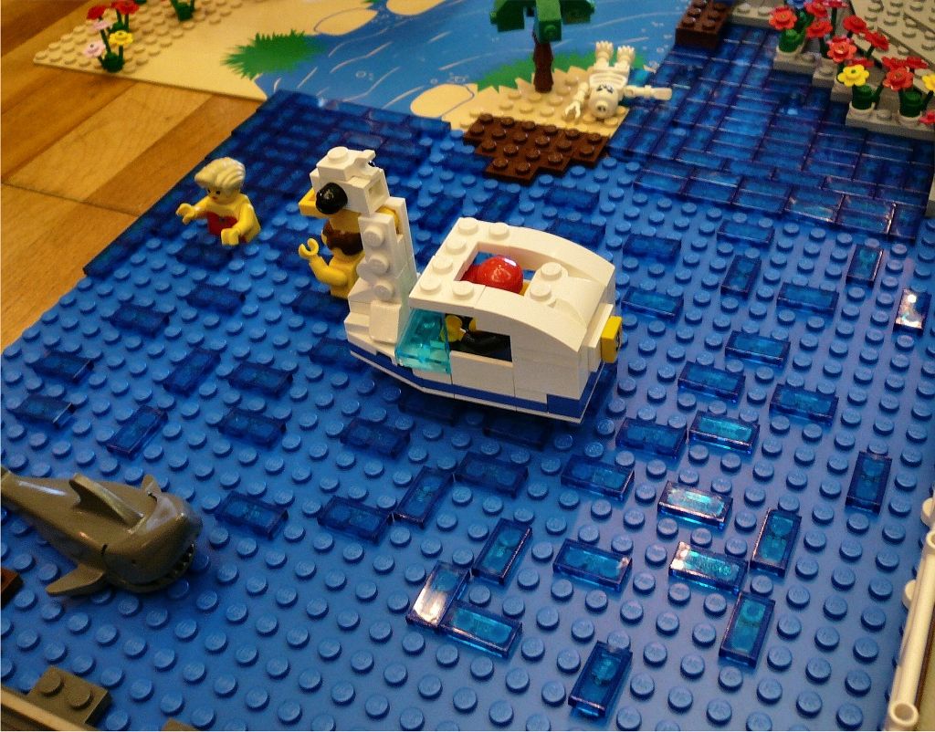mutchy_swanboat_mty_01.jpg