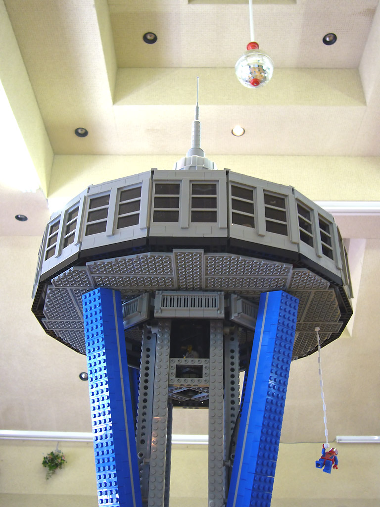 uda_tower_edge_02.jpg
