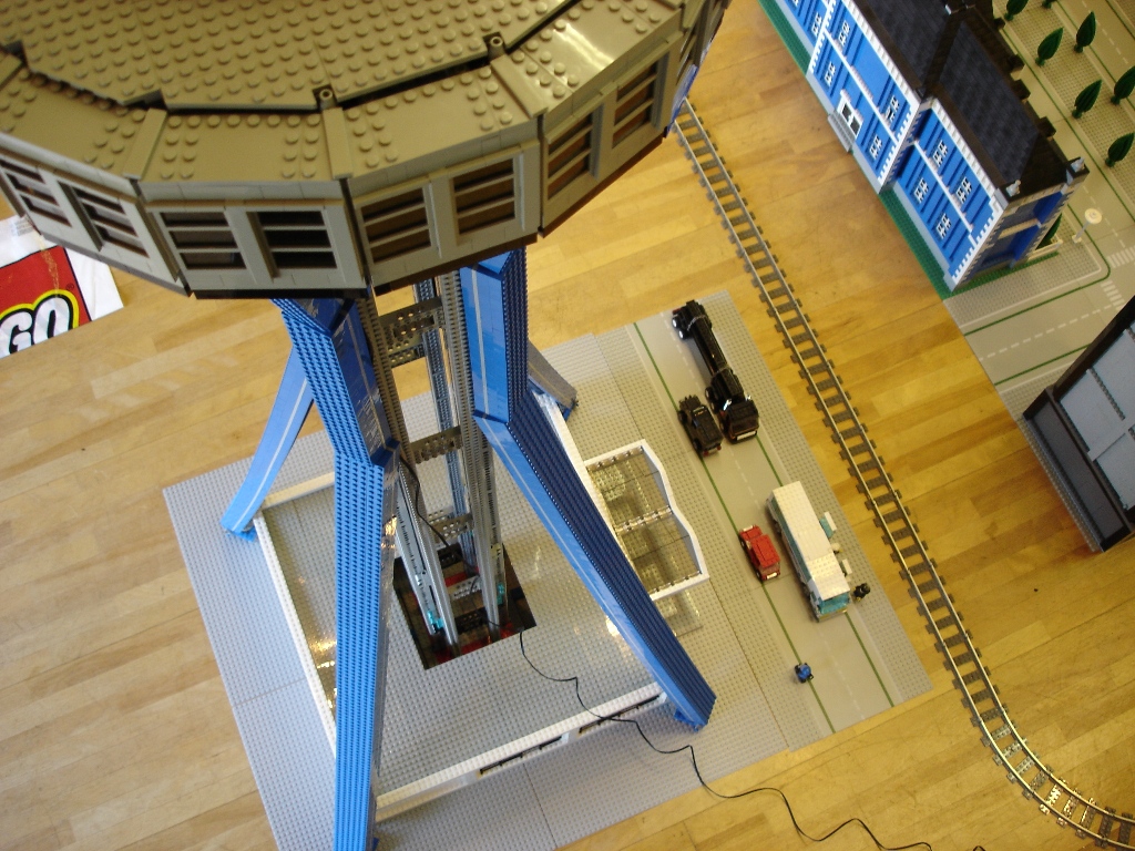 uda_tower_fta_64.jpg