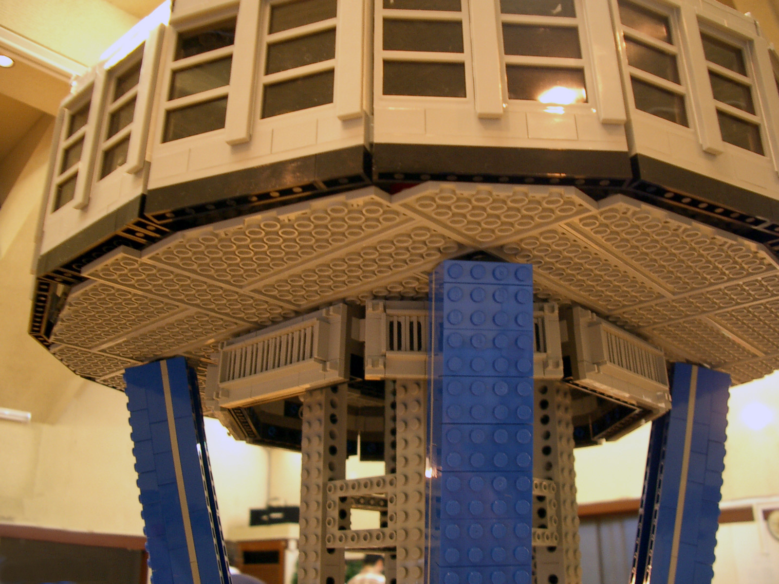 uda_tower_yuko_02.jpg