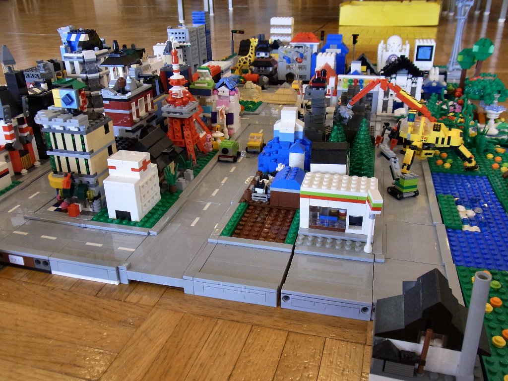 minitown_mutchy_08.jpg