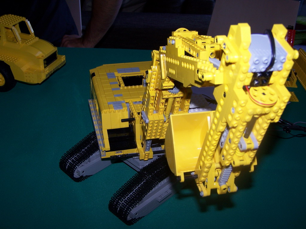 liebherr_r964_18.jpg