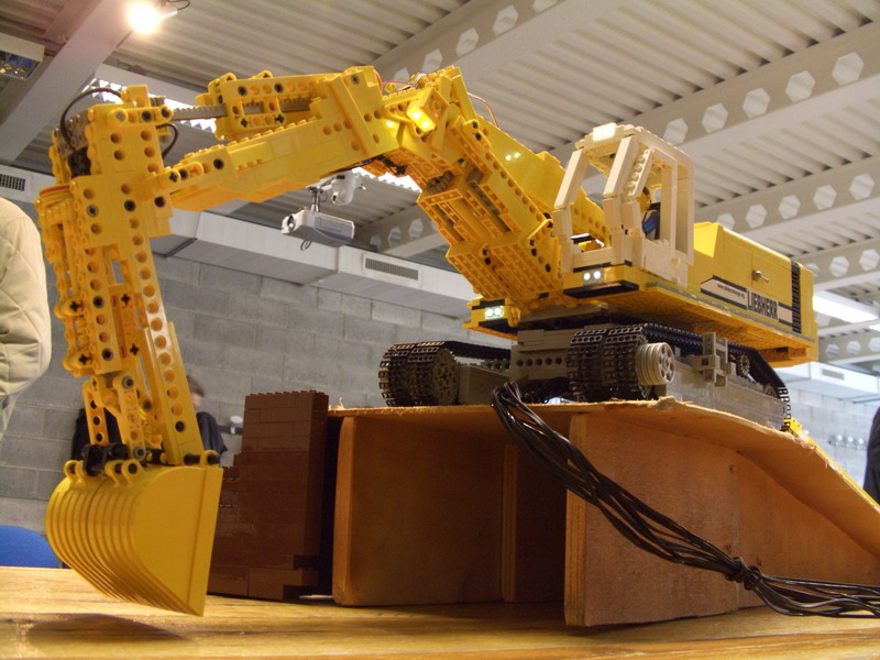 liebherr_r964_07.jpg