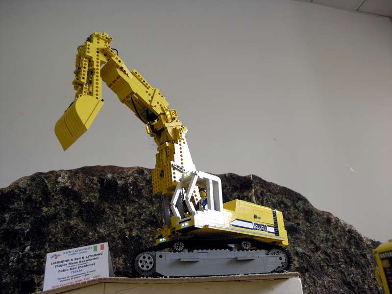 liebherr_r964_17.jpg