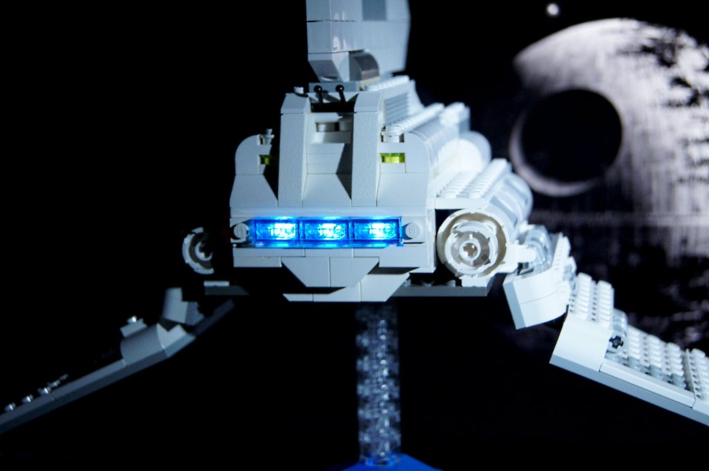 lego_imp_shuttle_03.jpg