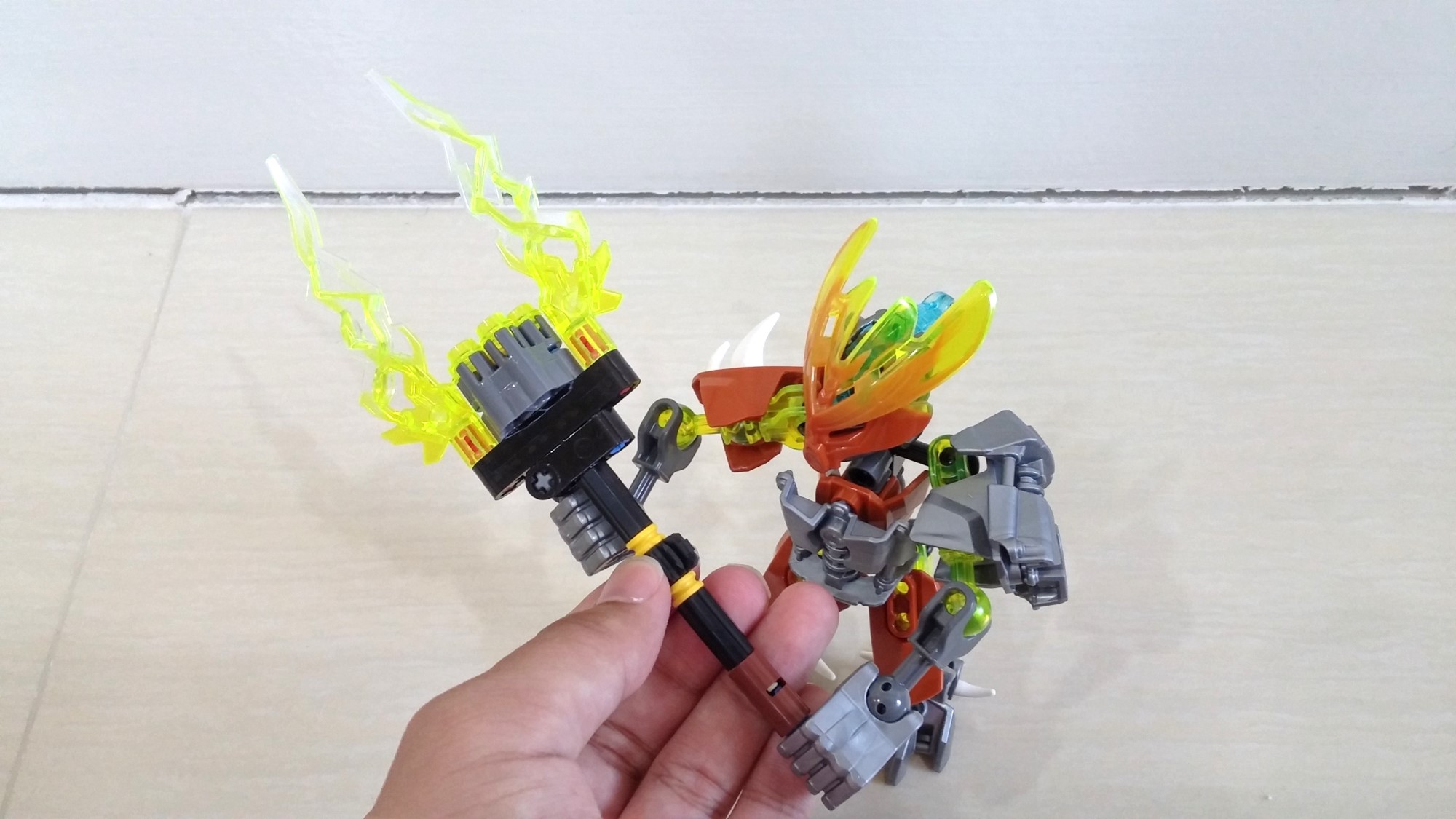 70779_08.jpg