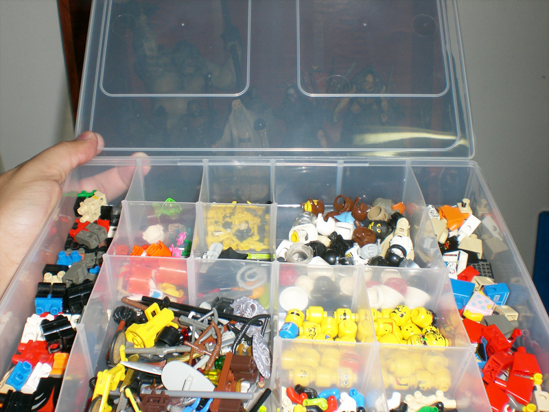 minifigbox01.jpg