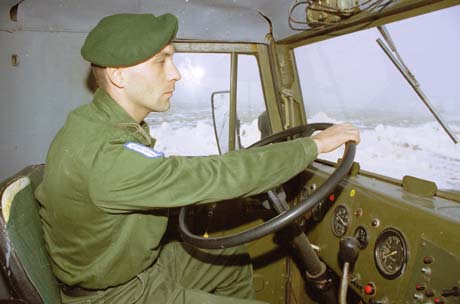 b01p141a.jpg