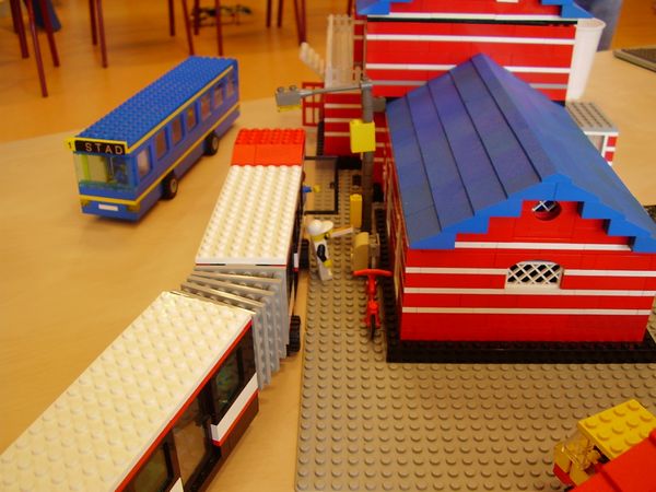 zzthumb_busstation2.jpg