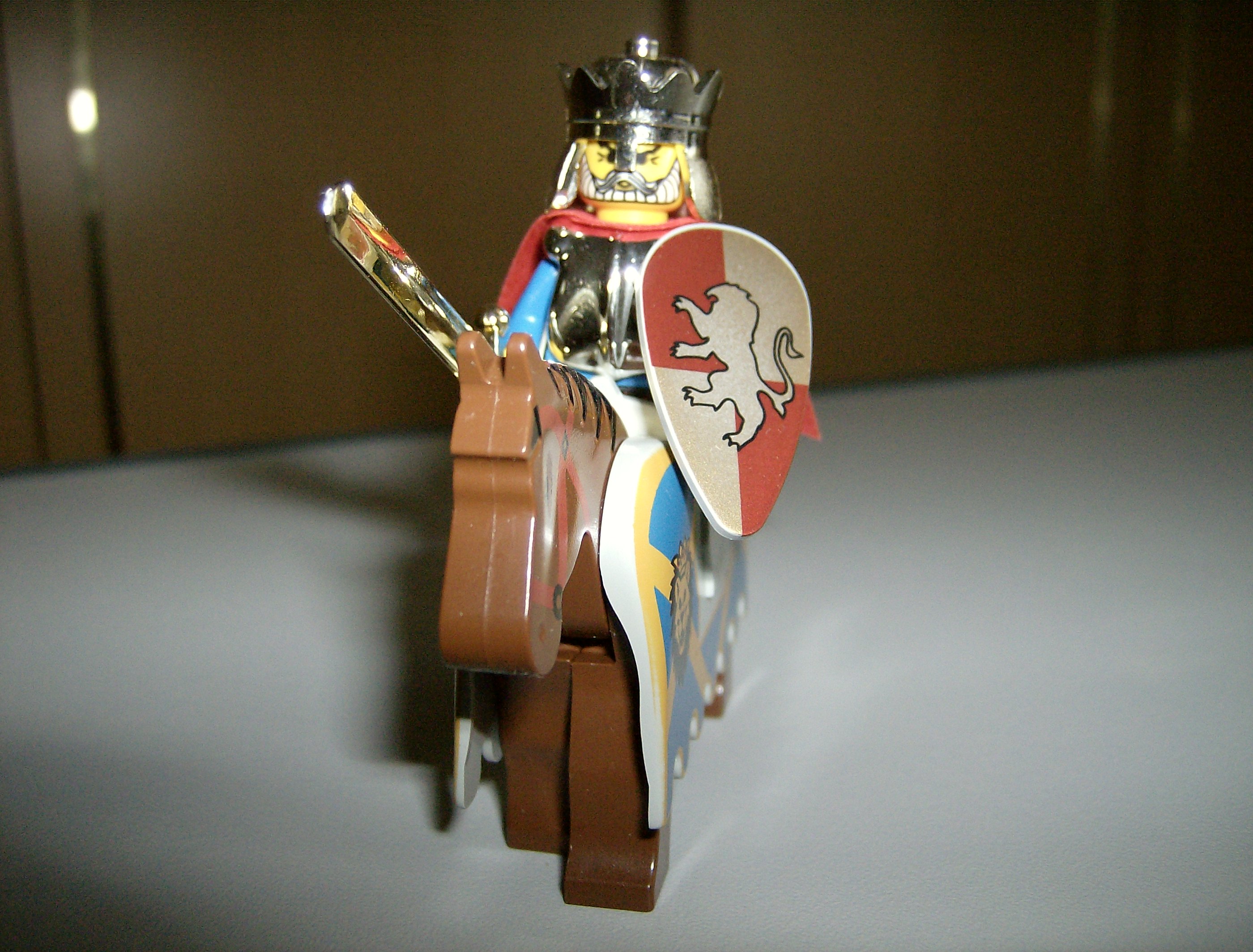 re_leone_iii_-02.jpg
