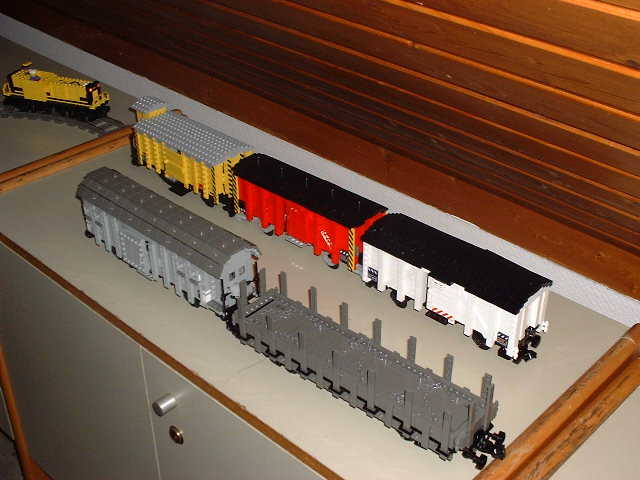 waggons1.jpg