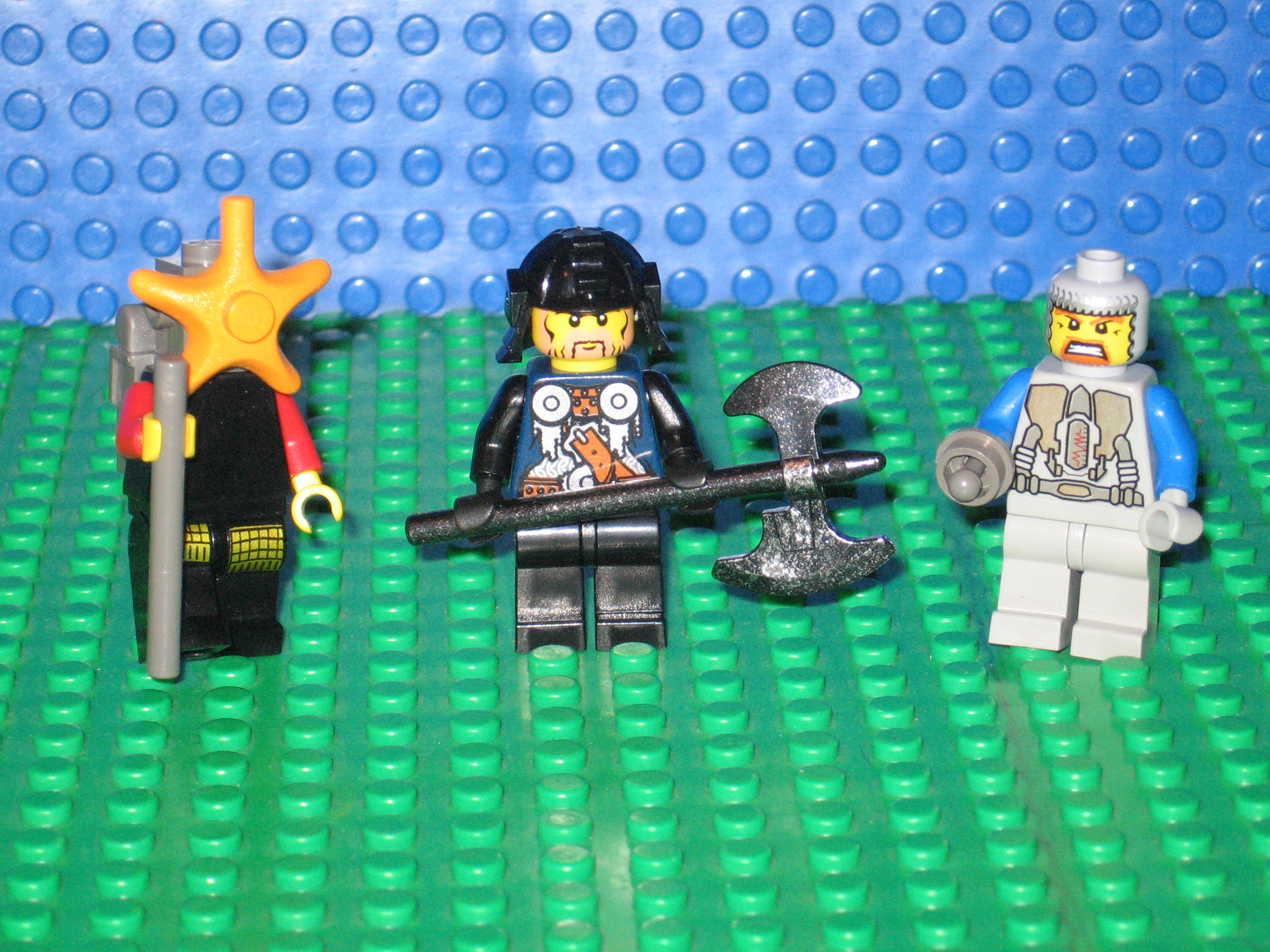 lego_heroes_002.jpg