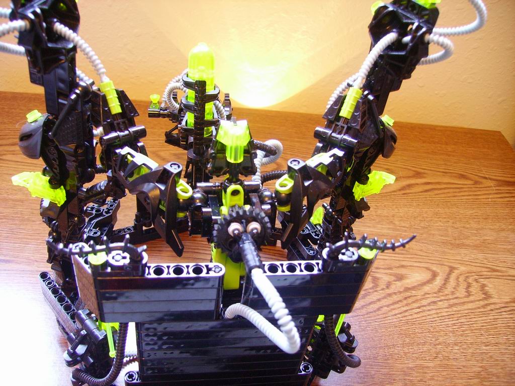 machine_and_toa-back.jpg