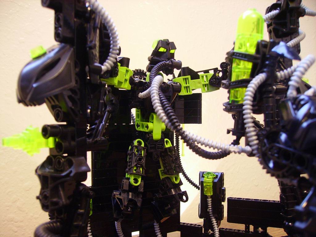 machine_and_toa-close_up.jpg