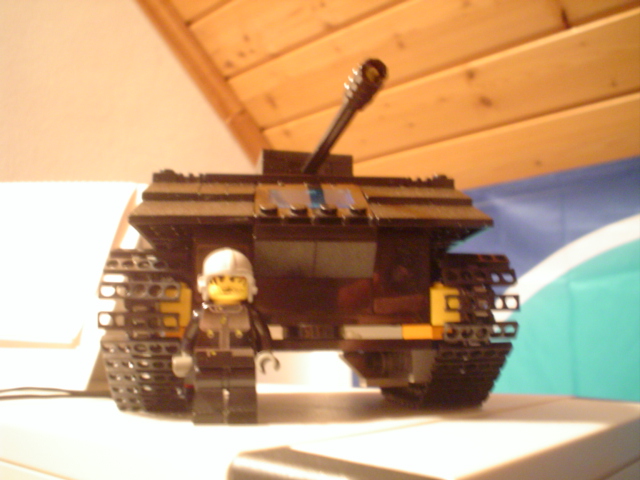 tank_004.jpg