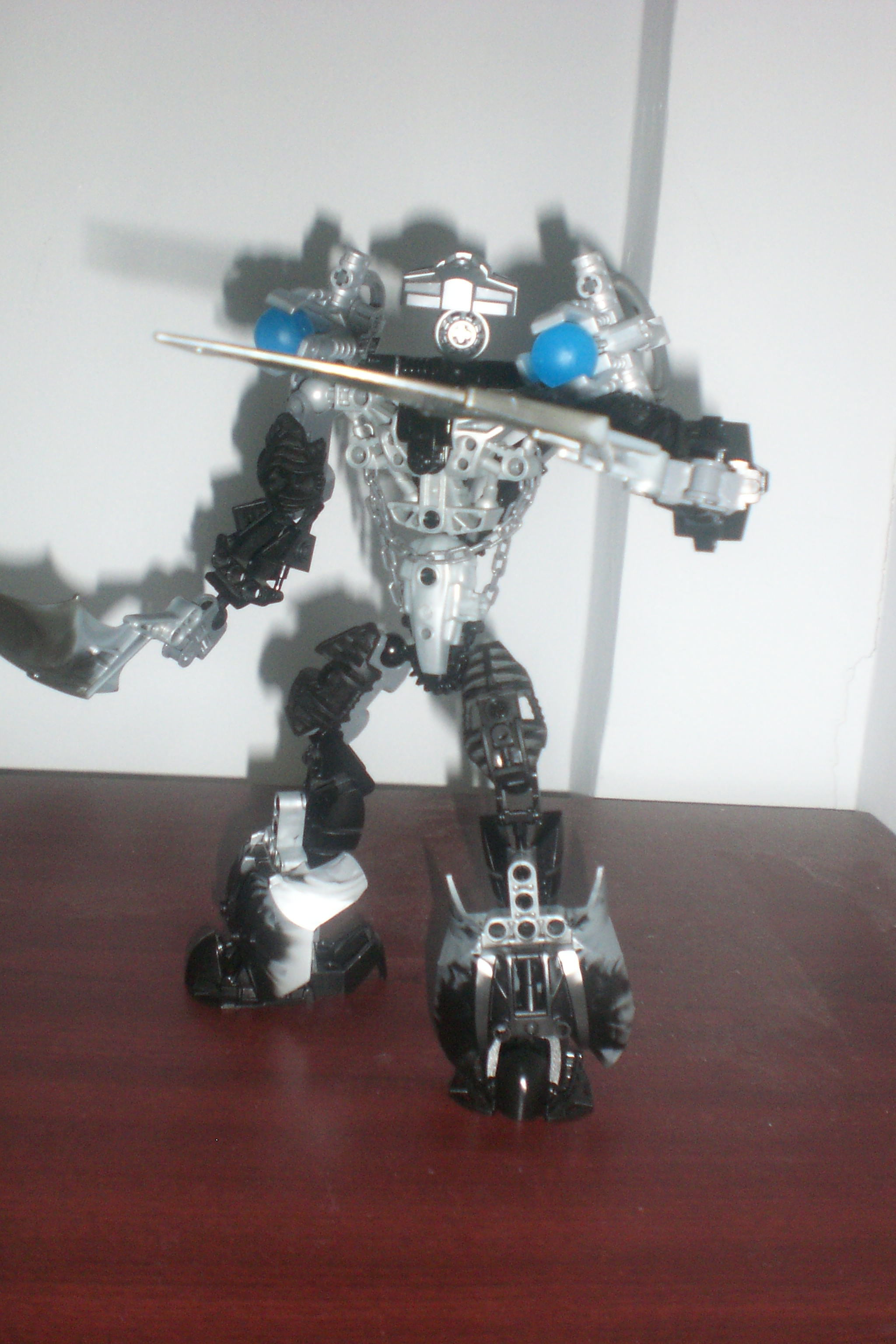 chronode_pose.jpg