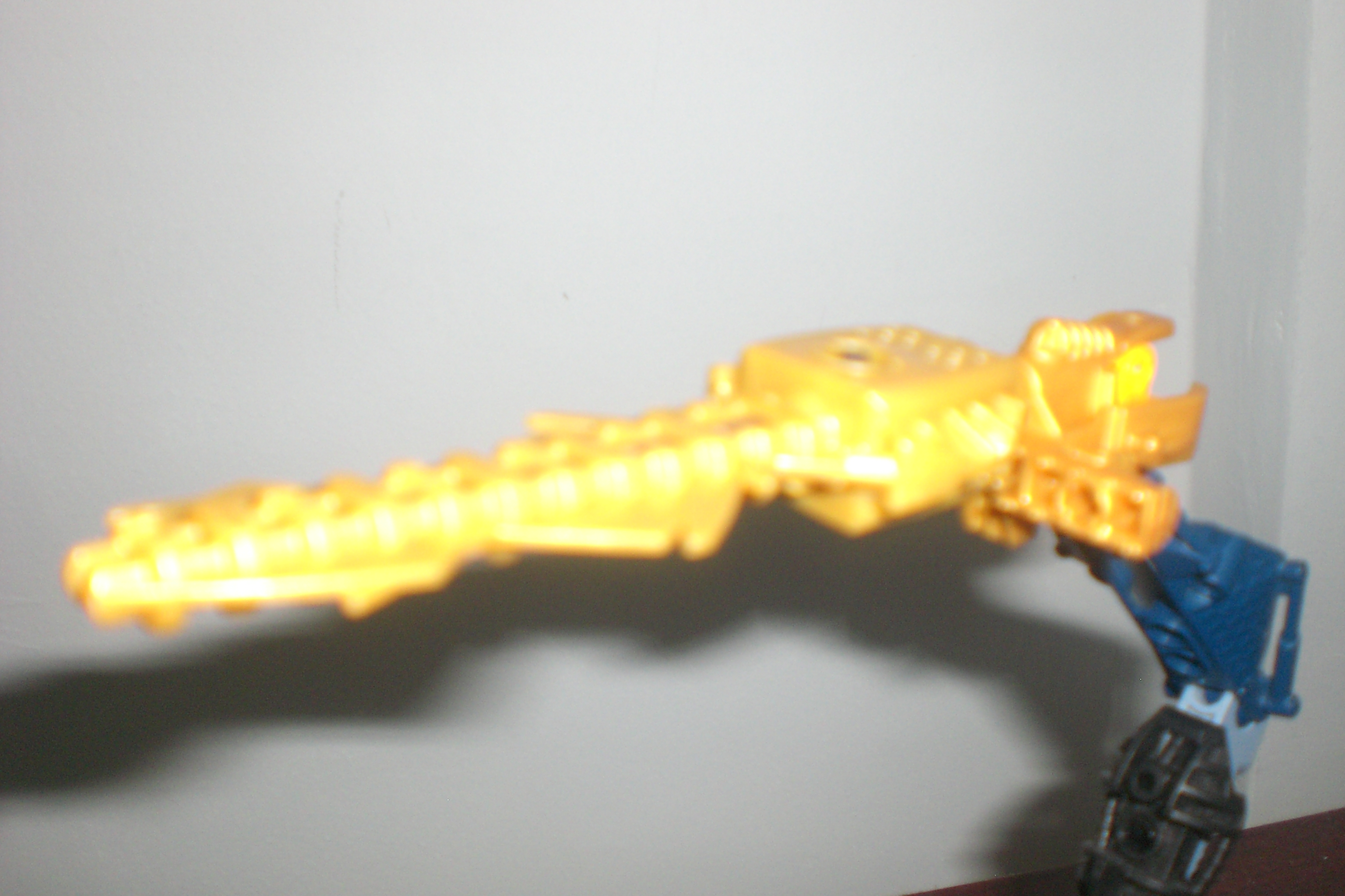 gragon_lighting_tail.jpg