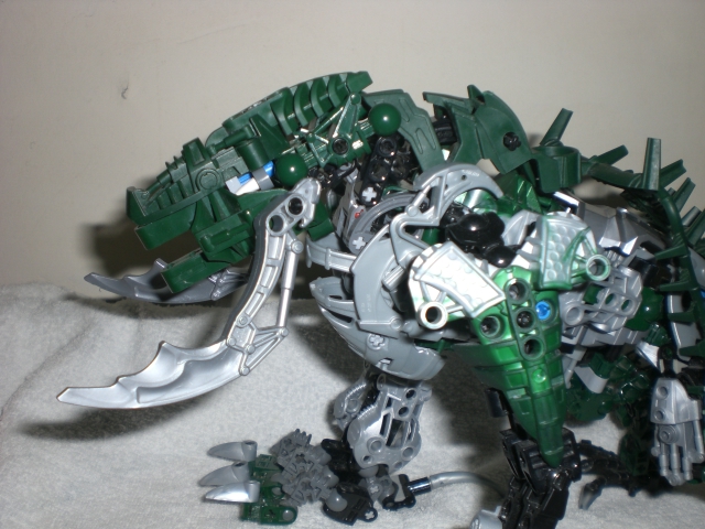 green_beast_head_2.jpg