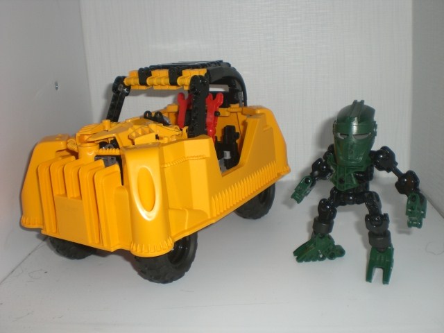 mahri_buggy_and_matau.jpg