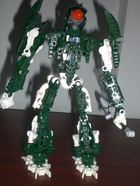 mavau_back.jpg