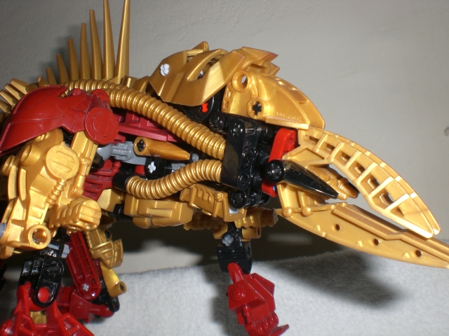 golden_kikanalo_head_2.jpg