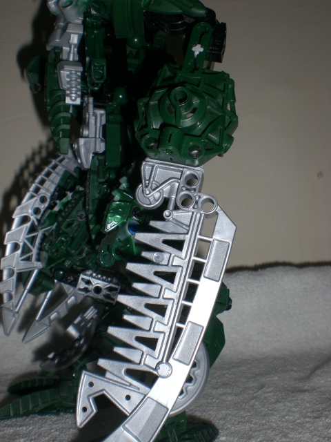jungle_mecha_sword.jpg